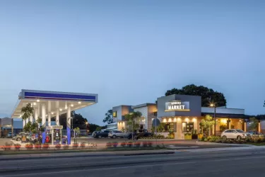 Rogers Market Exterior Photo